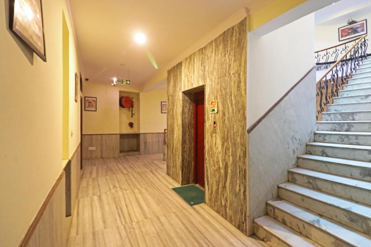 Silver Shine New Delhi - Comfort Stay Exteriör bild