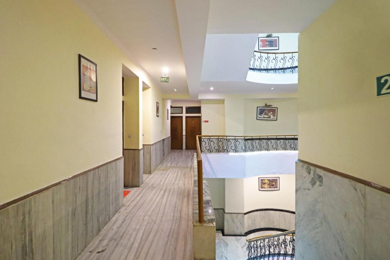 Silver Shine New Delhi - Comfort Stay Exteriör bild
