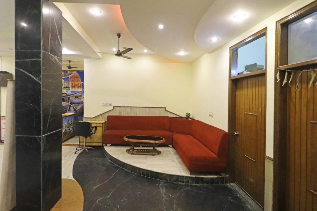 Silver Shine New Delhi - Comfort Stay Exteriör bild