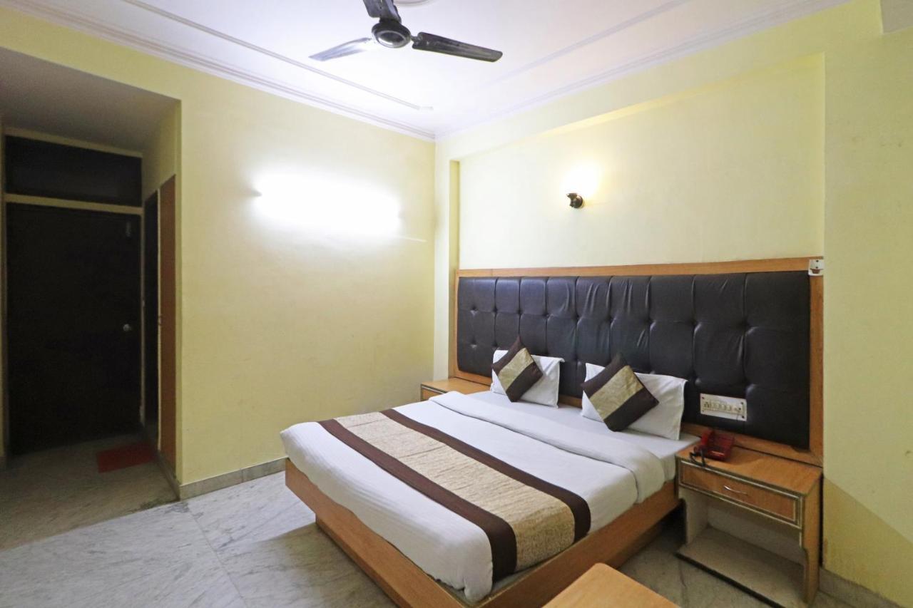 Silver Shine New Delhi - Comfort Stay Exteriör bild