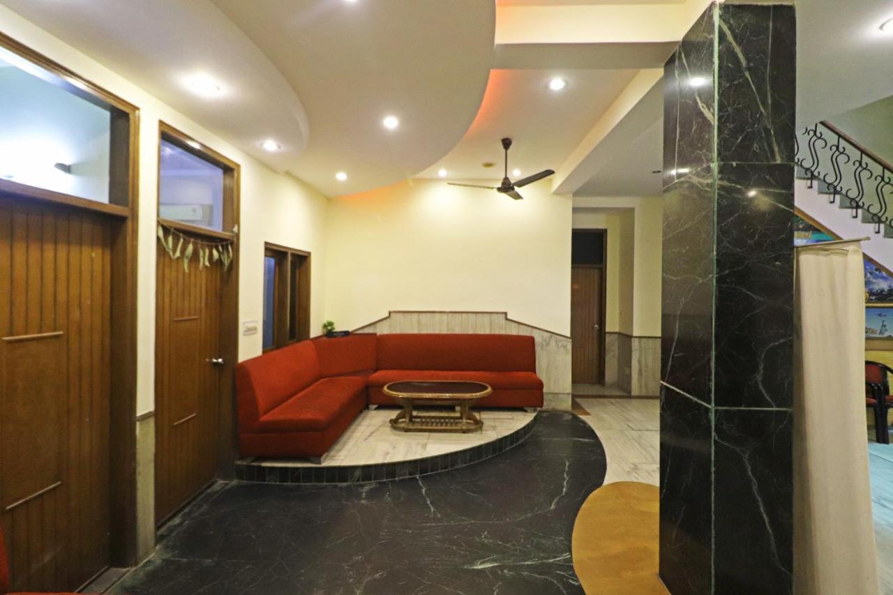Silver Shine New Delhi - Comfort Stay Exteriör bild